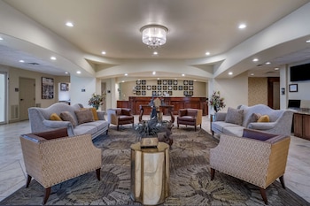 best western plus monica royale inn and suites