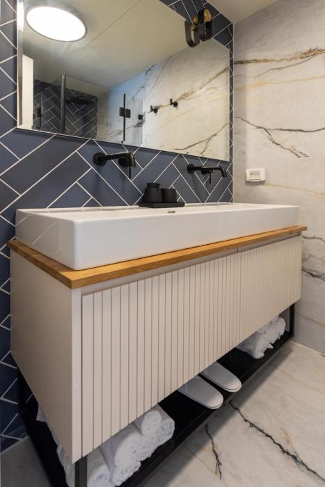 de sheinkin suites