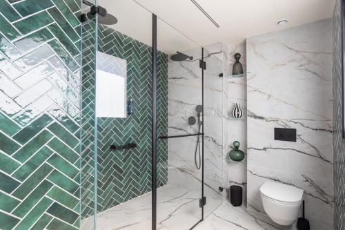 de sheinkin suites