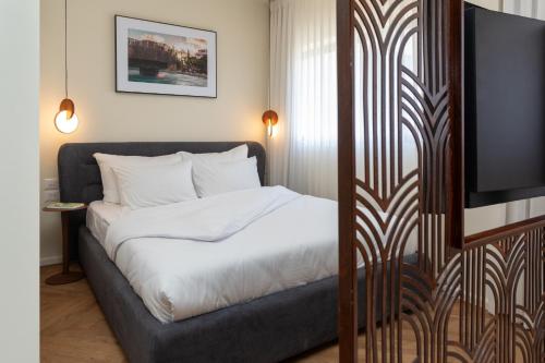 de sheinkin suites