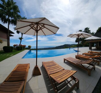 lamangata luxury surf resort