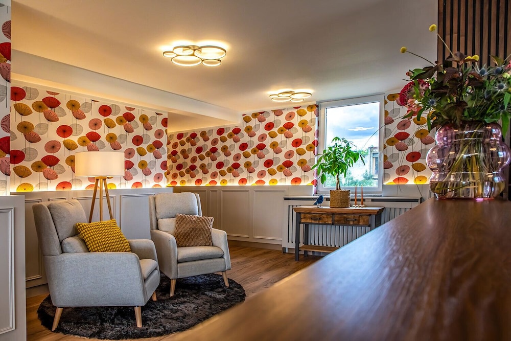 hotel restaurant elbebrucke