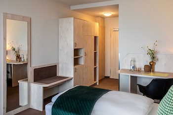 hotel restaurant elbebrucke