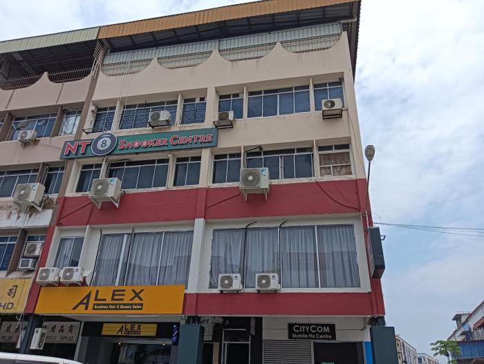 oyo 90863 hi inn 2