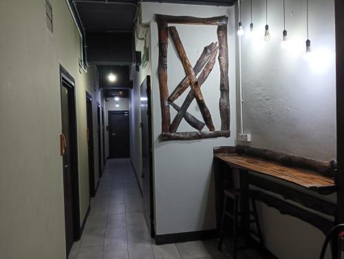 oyo 90863 hi inn 2
