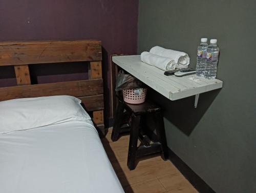 oyo 90863 hi inn 2
