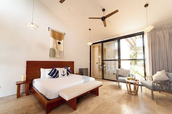 totem beach club