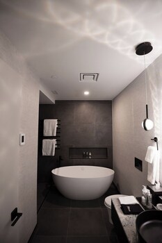 the reid hotel