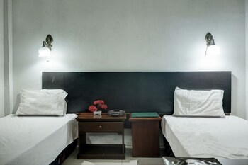 spot on 92648 wisma padi syariah panyipatannearwisata gunung birah