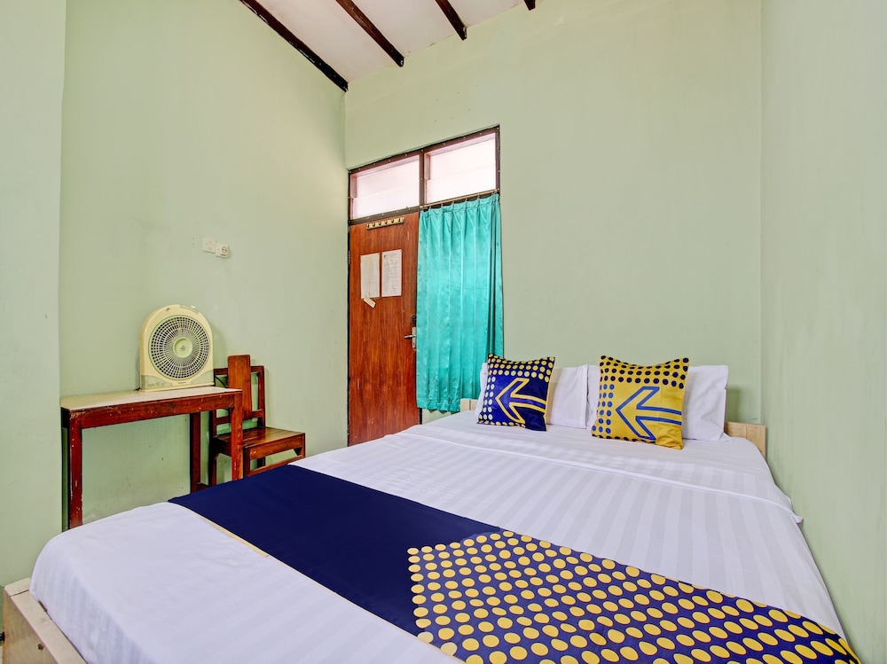 spot on 93182 hotel jaya kusuma