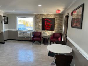 super 8 by wyndham suffolk tidewater