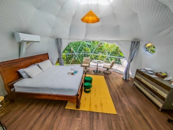palo alto glamping hotel