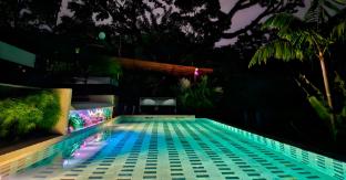 palo alto glamping hotel