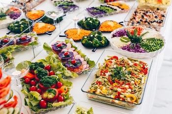 youness wellness clinic and retreat