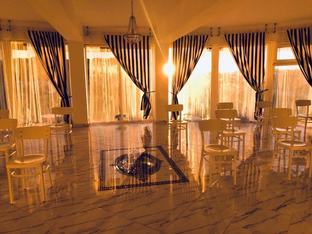 youness wellness clinic and retreat
