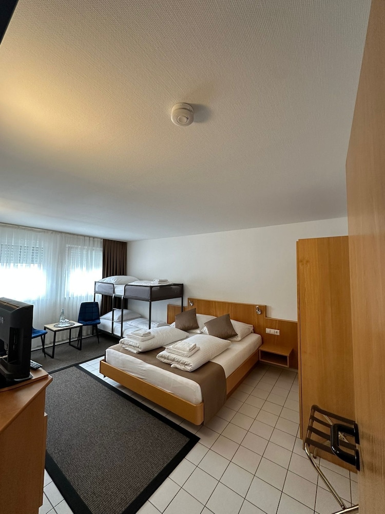 elha hotel