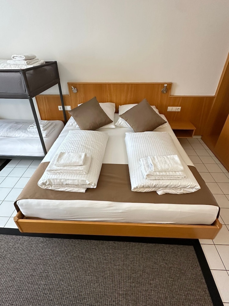 elha hotel