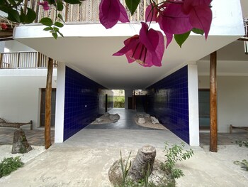 blue villa zanzibar