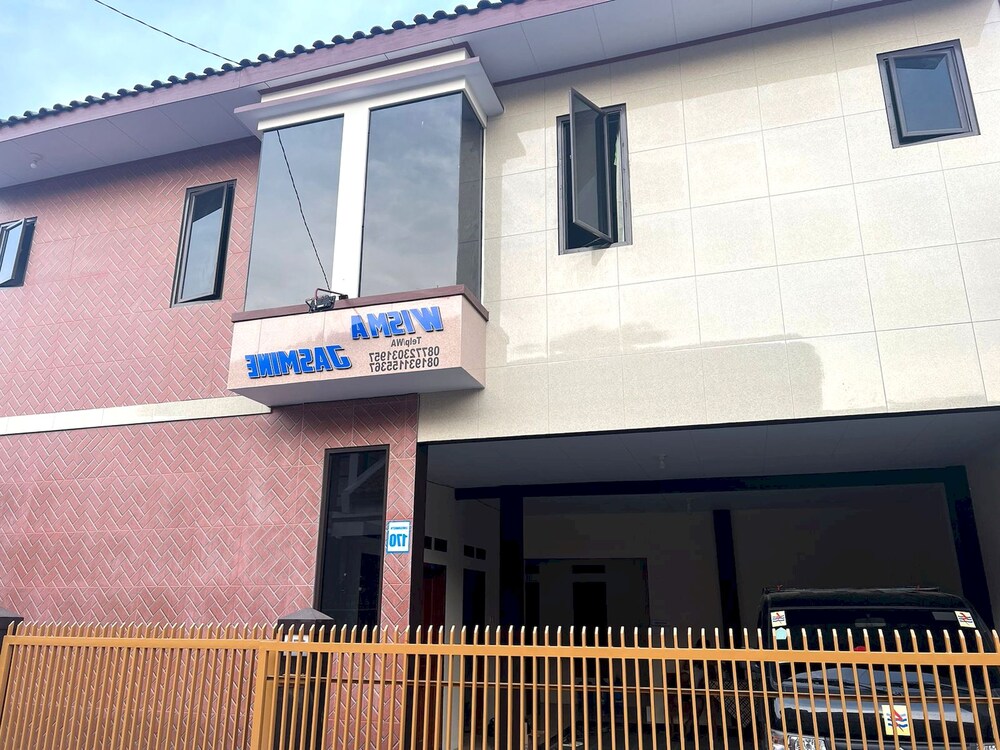 wisma jasmine syariah