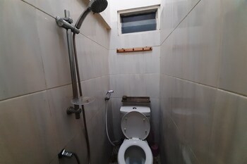 spot on 93283 sengon kostel syariah
