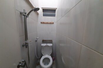 spot on 93283 sengon kostel syariah
