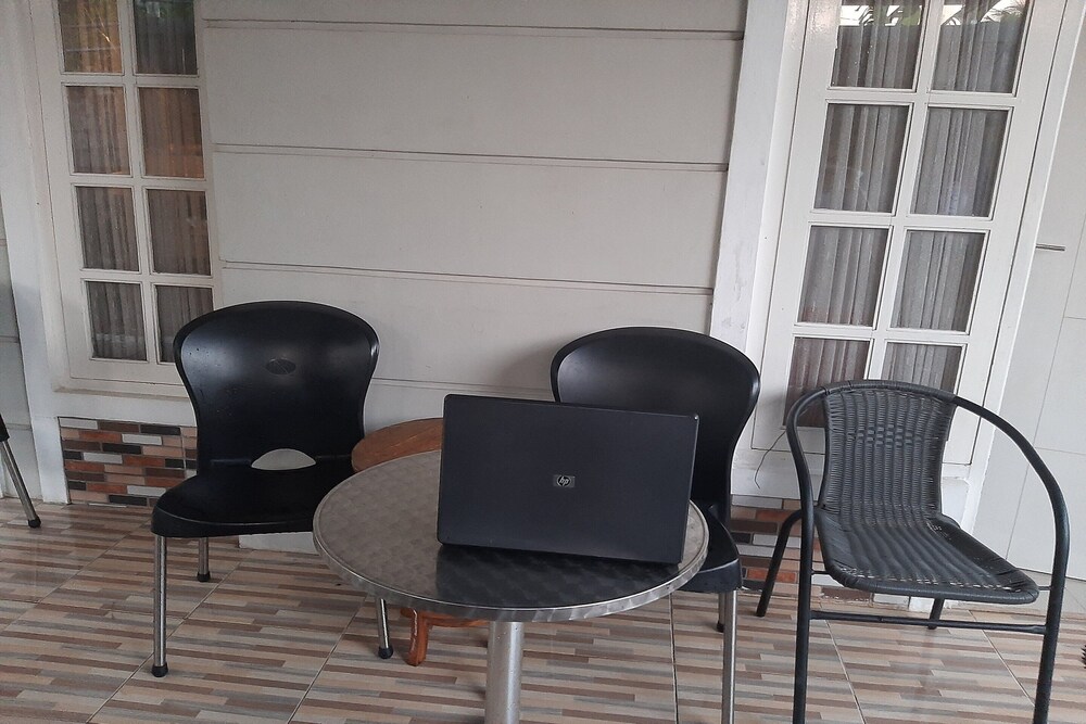 spot on 93283 sengon kostel syariah