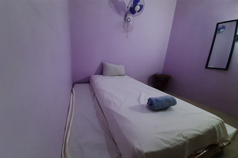 spot on 93283 sengon kostel syariah