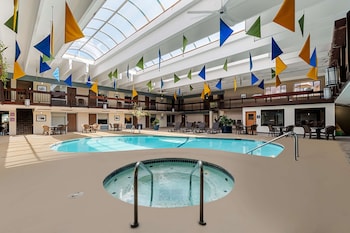 Best Western Bridgeview Hotel,Superior>>Douglas,3 star