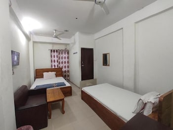 hotel labbaik farmgate