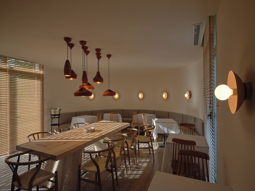 retiro costina wellnessandvillas