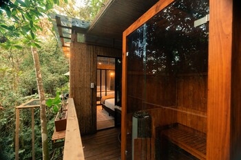 bubblesky glamping guatape