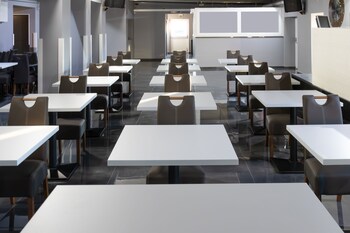 bubble hotel and event center