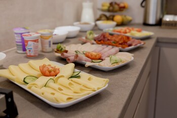 bubble hotel and event center