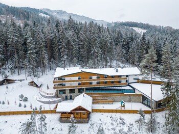 spa and wellness hotel fitak