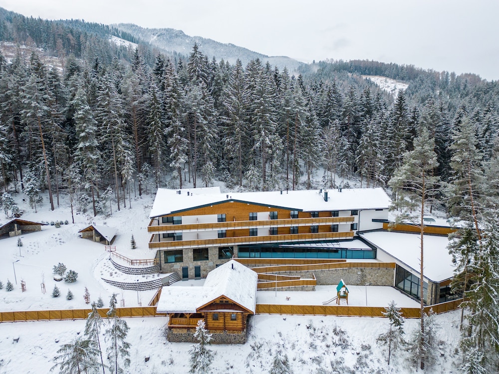 spa and wellness hotel fitak
