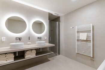 spa and wellness hotel fitak