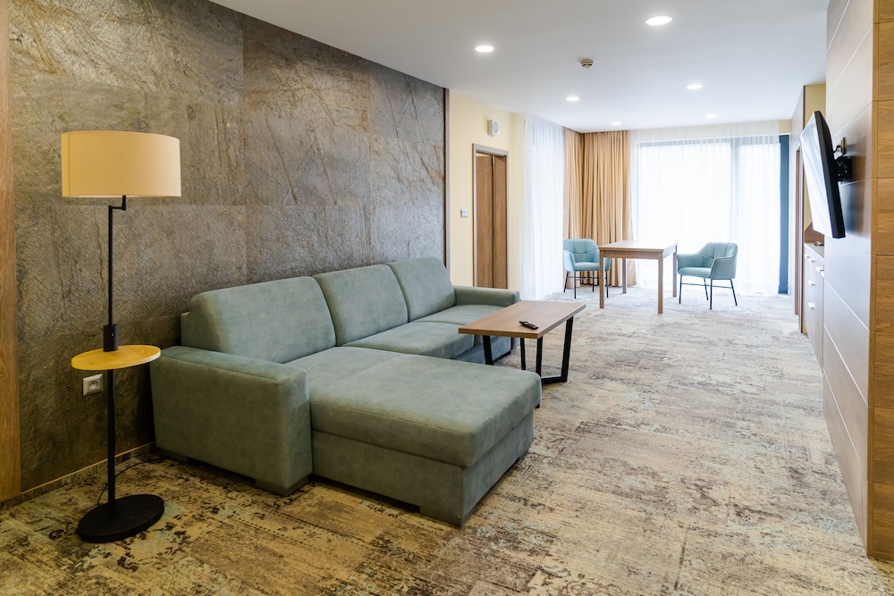 spa and wellness hotel fitak