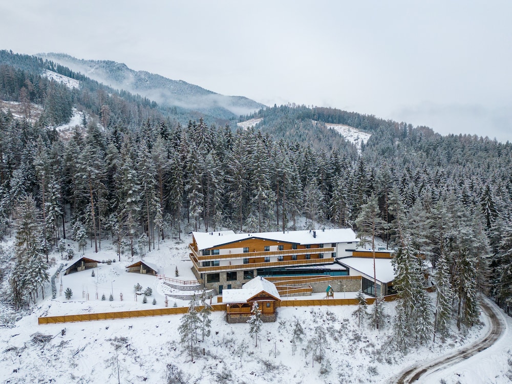 spa and wellness hotel fitak