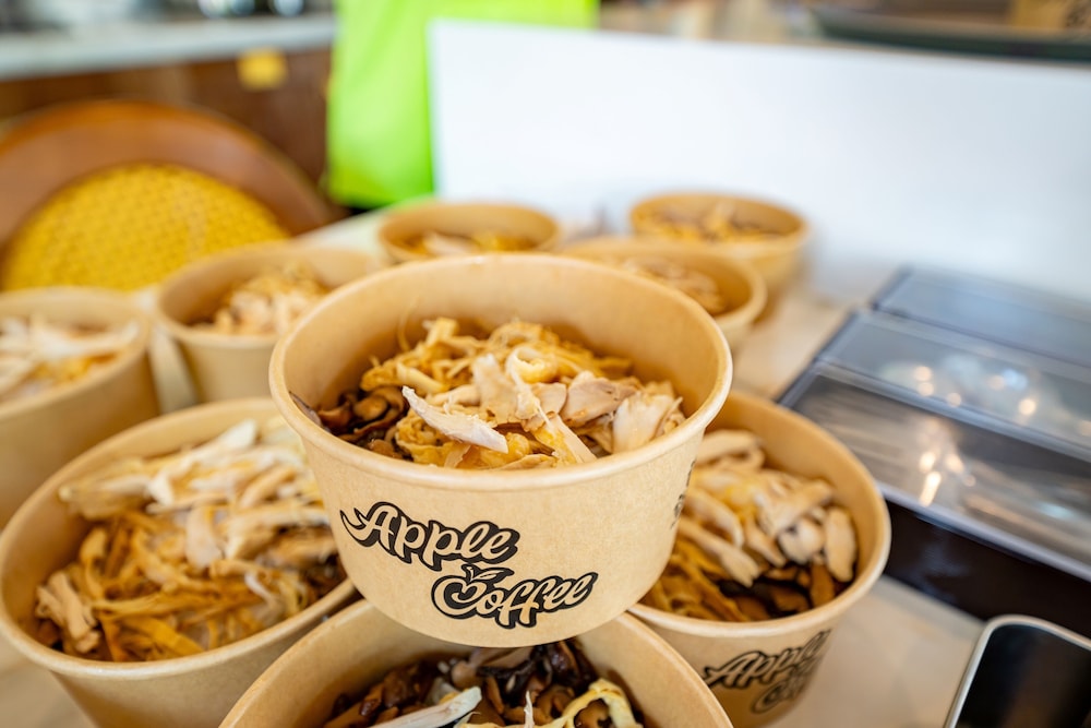 apple house and coffee