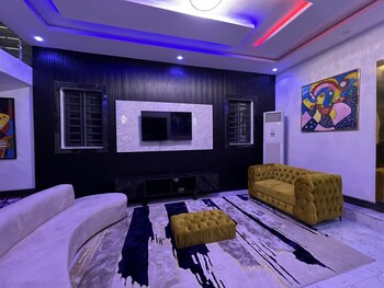 hq apart hotel
