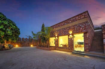 Aranya Vilas, Ranthambhore,,4 star