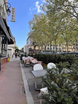 hotel paris vesinet logis hotel restaurant