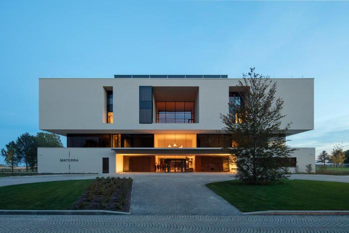 hotel materra