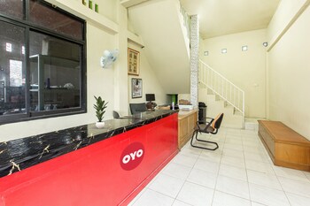 spot on 93430 delta bnb residence syariah