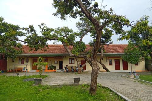 spot on 93452 wulan homestay 2 syariah