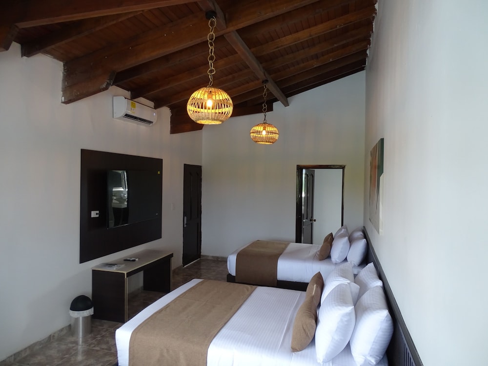 hotel palmas de alcala