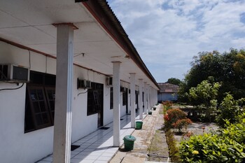 spot on 93535 pondok gusang kuala near pelabuhan h basran