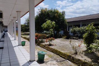 spot on 93535 pondok gusang kuala near pelabuhan h basran