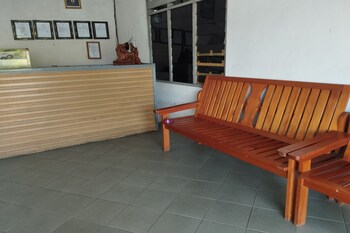 spot on 93535 pondok gusang kuala near pelabuhan h basran