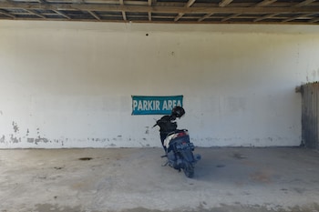 spot on 93535 pondok gusang kuala near pelabuhan h basran
